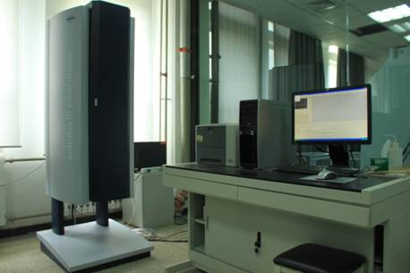 基质辅助激光解析电离飞行时间质谱仪（MALDI-TOF-MS/MS）