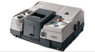 傅里叶变换红外光谱仪（FTIR）